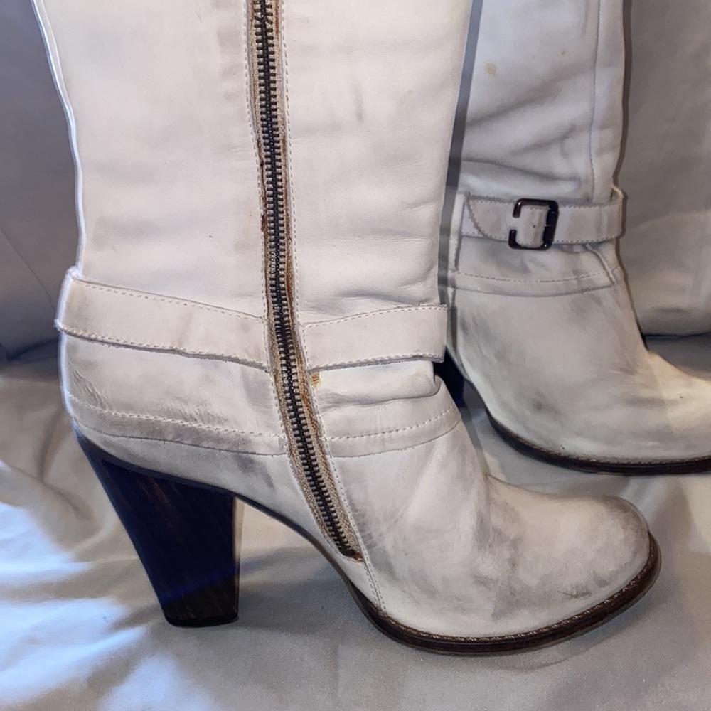 Mia Limited Edition knee high Leather boots, dirty white size 8.5M - Picture 7 of 14